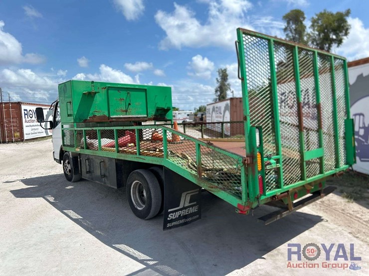 2007-mitsubishi-fuso-fe84d-image-32