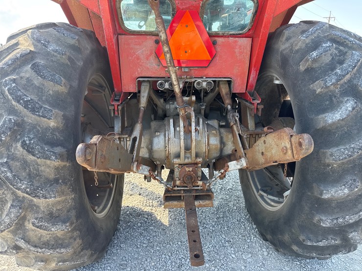 massey-ferguson-1085-image-5