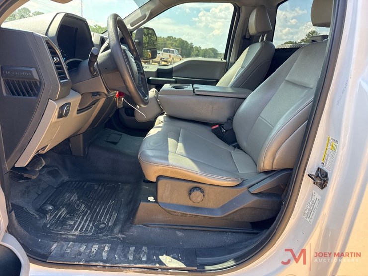 2022-ford-f250-xl-image-20