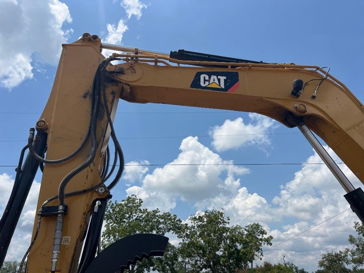 2019-caterpillar-308-cr-image-14