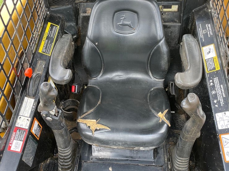 2006-john-deere-317-image-45