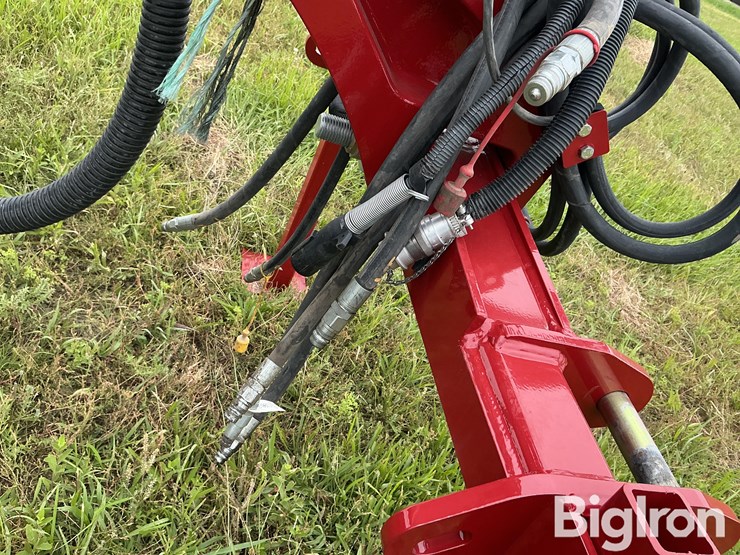 2019-case-ih-2150-image-11