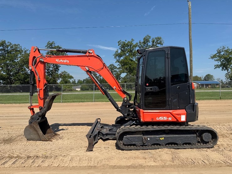 kubota-u55-5-image-1
