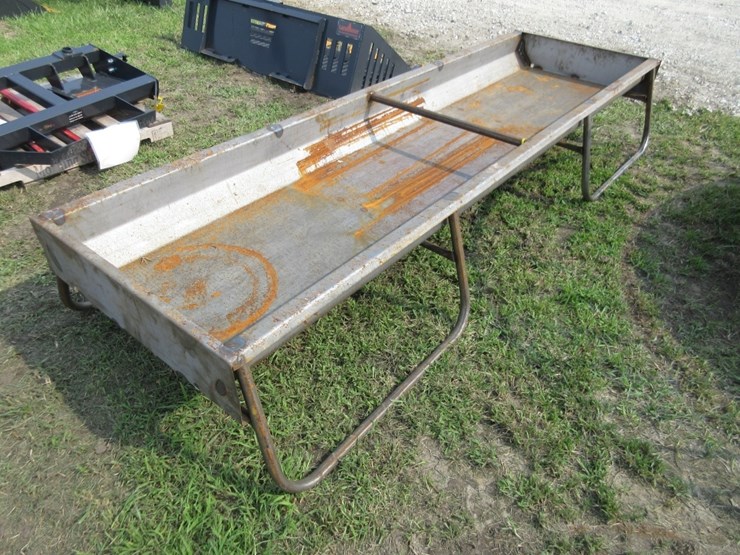 10'-feed-bunk-image-3
