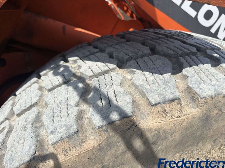 2014-doosan-dl250-image-10