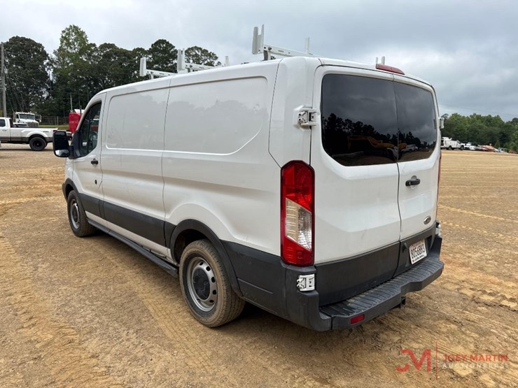 2018-ford-transit-image-3