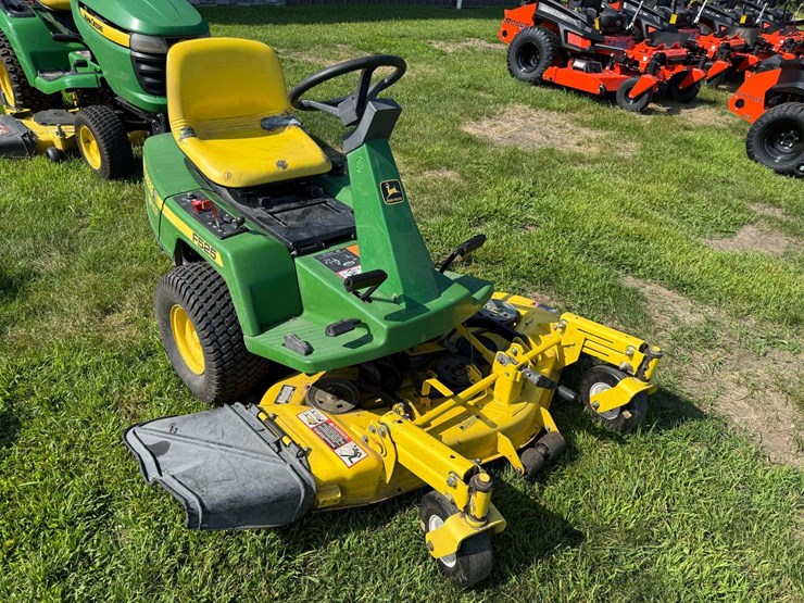john-deere-f525-image-1