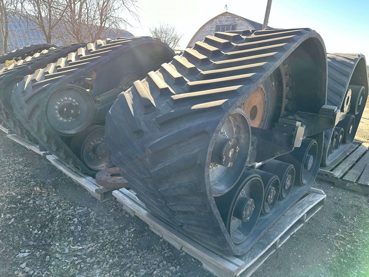 new-holland-t9.670-image-2