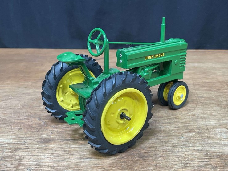 1/16-john-deere-h-1988-back-east-nib-nb&k-image-9
