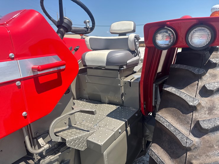 massey-ferguson-1100-image-11