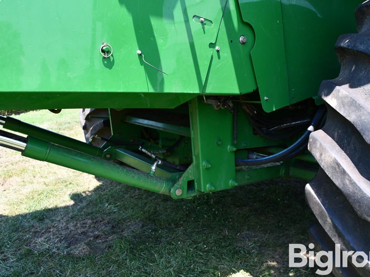 2007-john-deere-9560-sts-image-16