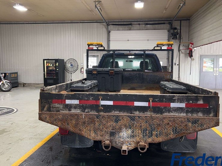 2014-ford-f350-image-4