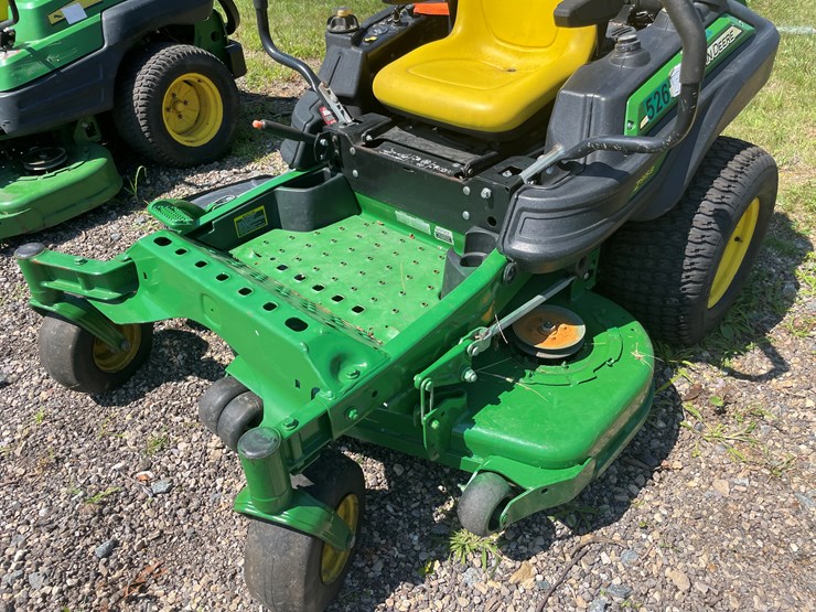 2020-john-deere-2020-image-9