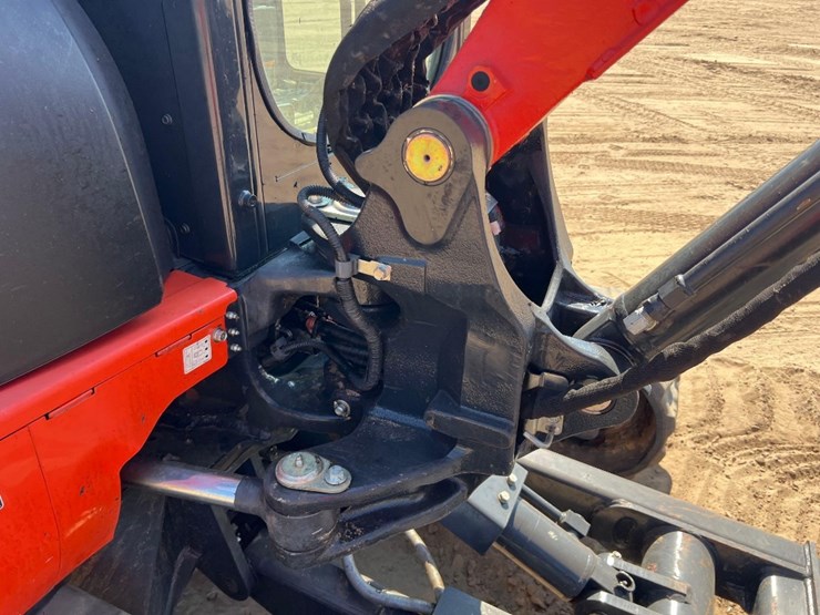 2022-kubota-kx040-4-image-29