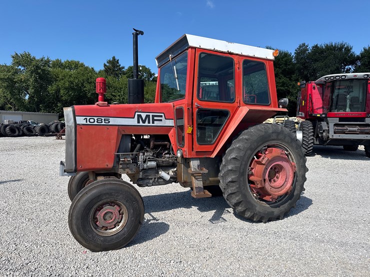 massey-ferguson-1085-image-1