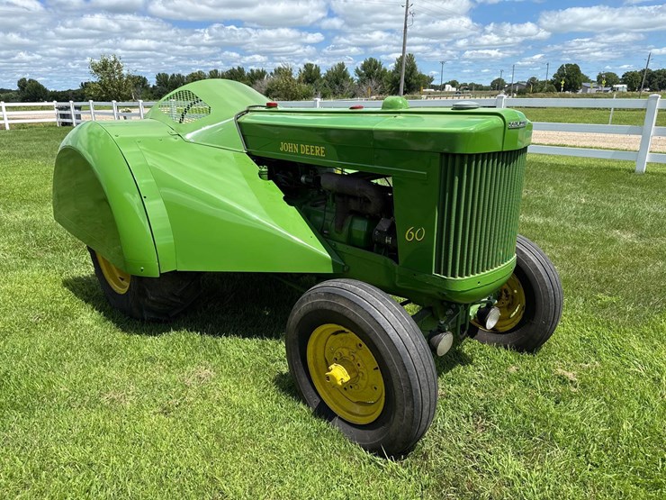 1956-john-deere-60-image-1