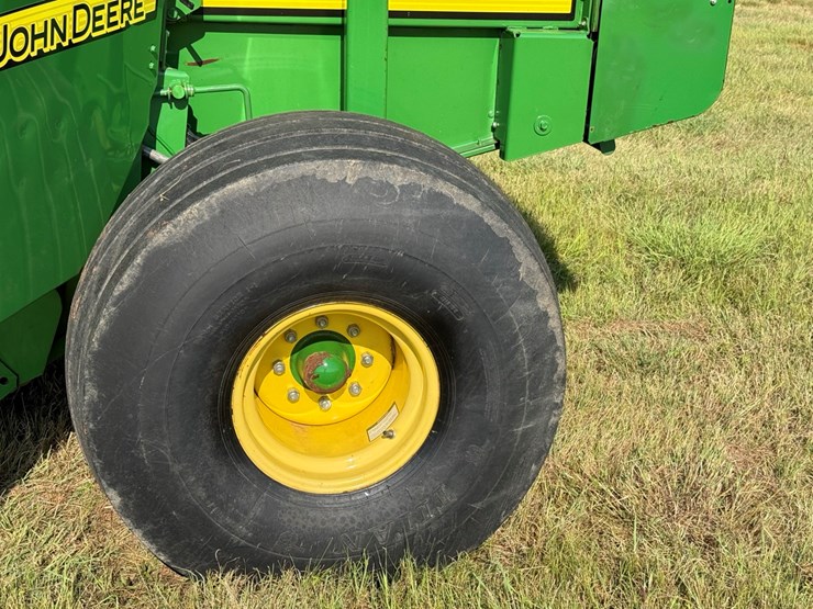john-deere-468-image-12