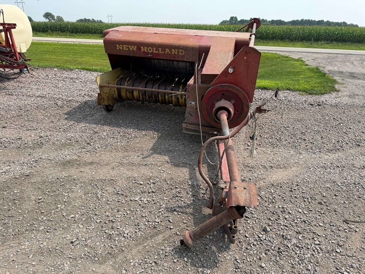new-holland-271-image-2