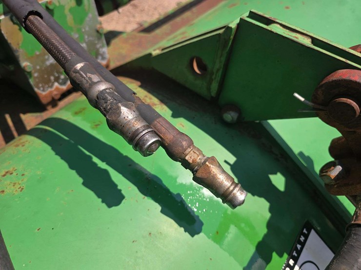 john-deere-115-image-21