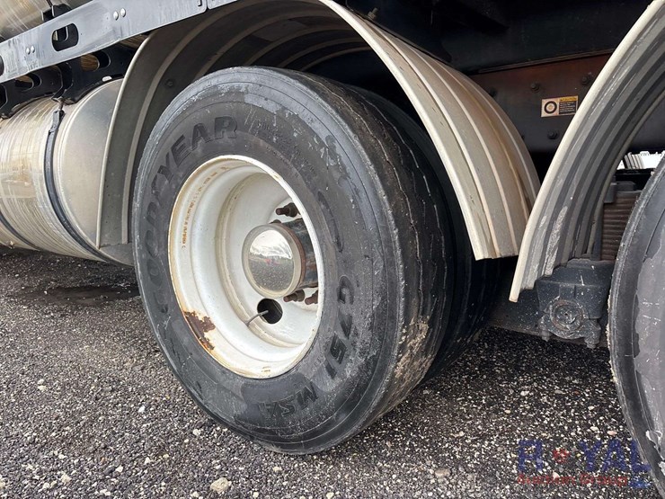 2015-kenworth-t400-image-64