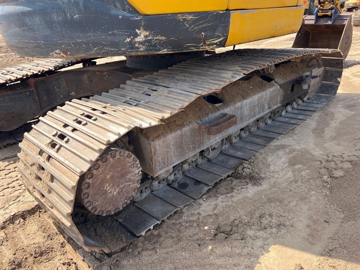 2017-komatsu-pc228us-lc-10-image-15