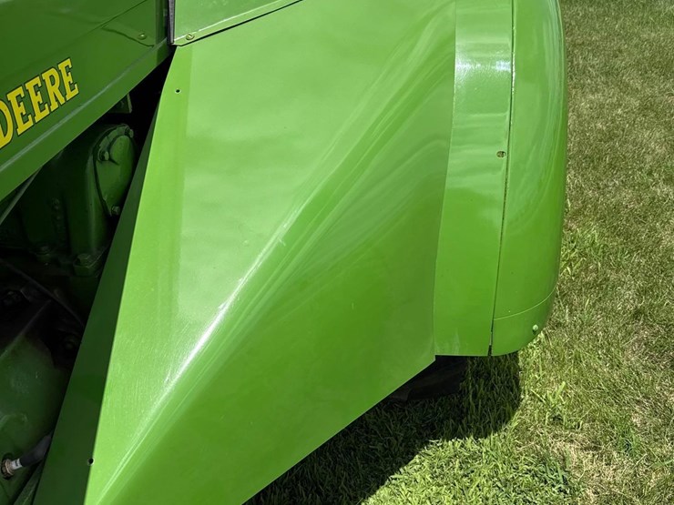 1956-john-deere-60-image-12