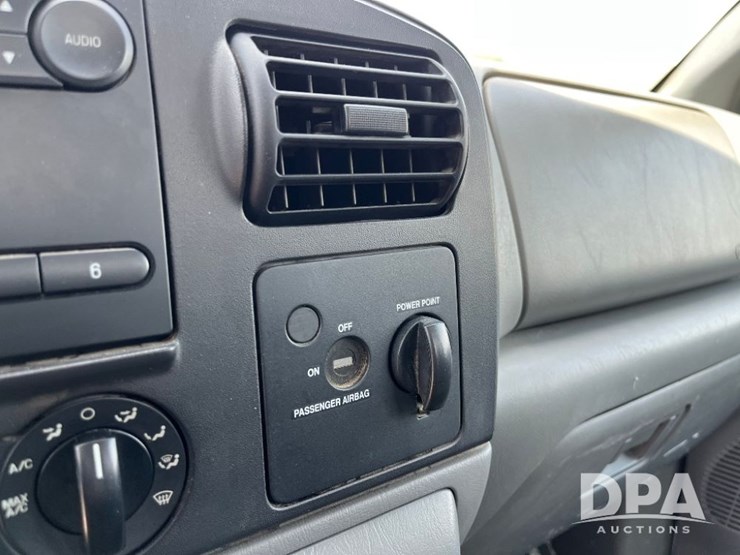 2007-ford-f450-xl-image-55