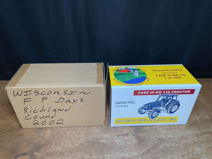 1/16-case-ih-mx110-2002-wisconsin-nib-ertl-image-14