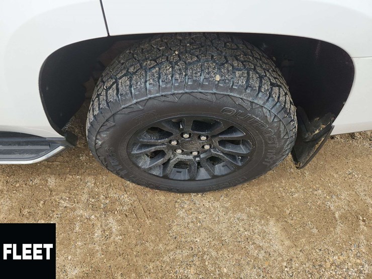 2018-gmc-yukon-slt-image-24