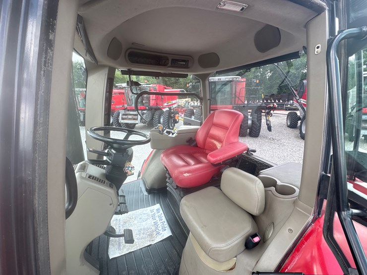 #1066-•-case-ih-305-magnum-image-23