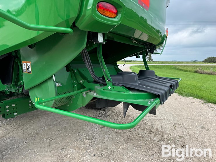 2022-john-deere-s780-image-13