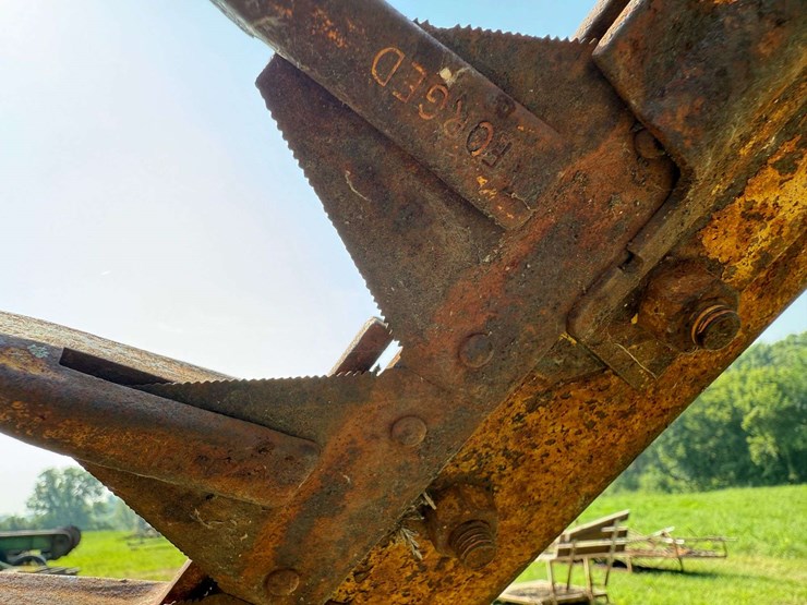 new-holland-456-image-7