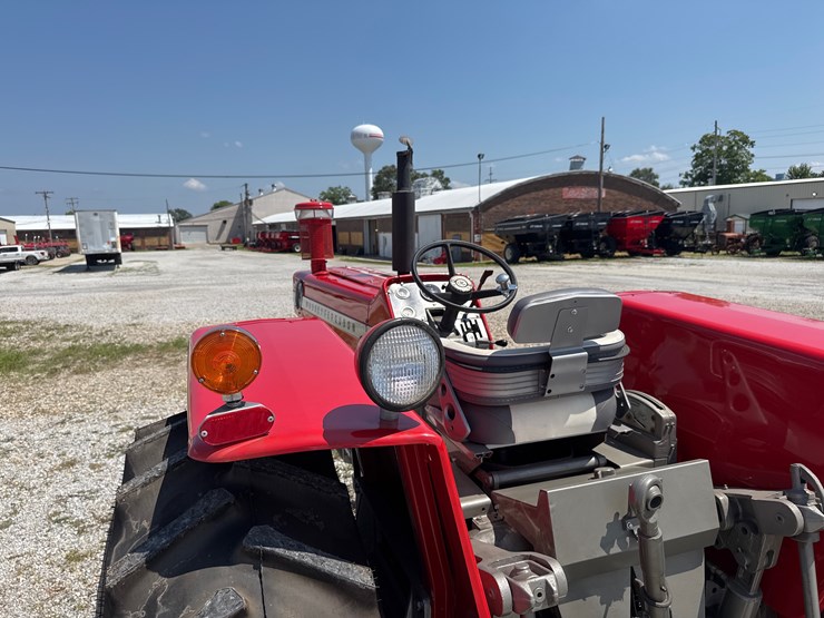 massey-ferguson-1100-image-18