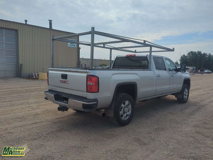 2015-gmc-sierra-3500hd-image-4