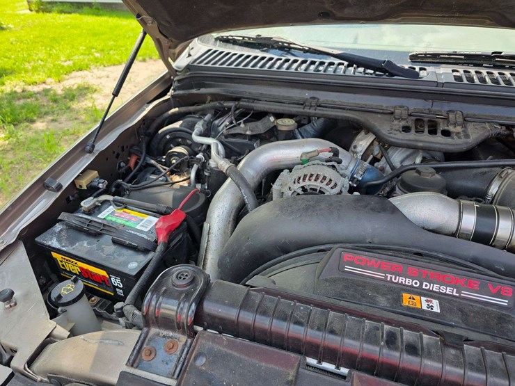 2004-ford-f350-xlt-image-39