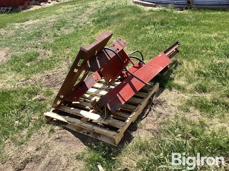 skid-steer-post-driver-image-5