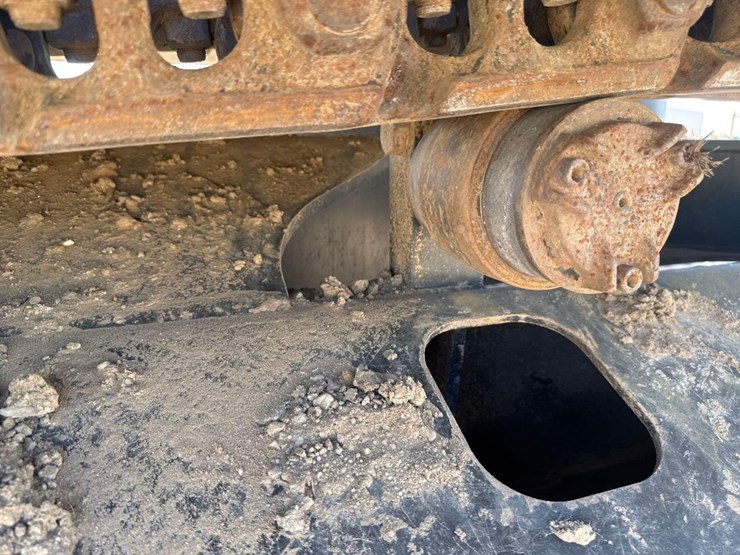 2018-caterpillar-326fl-image-24