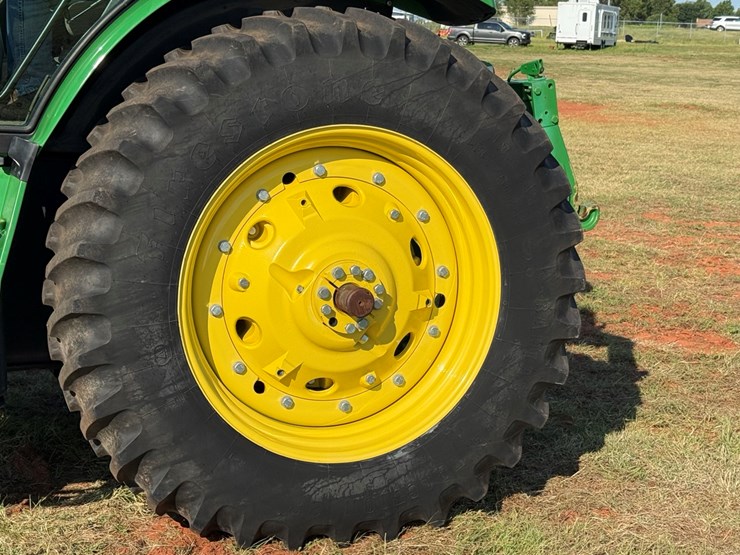 john-deere-6155r-image-16