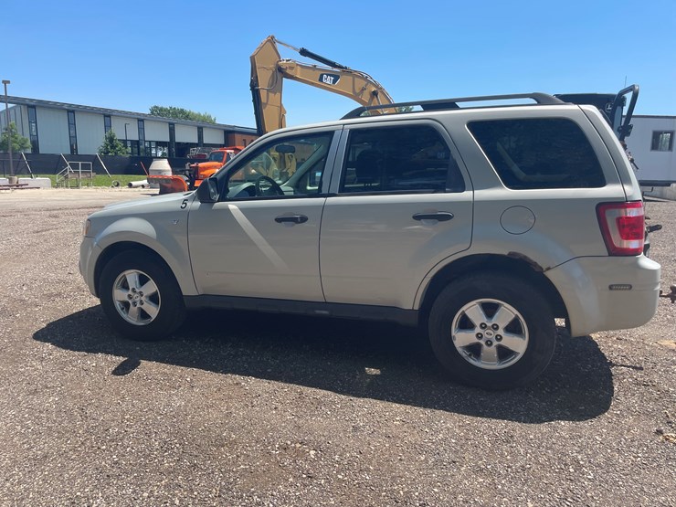 2007-ford-escape-image-8