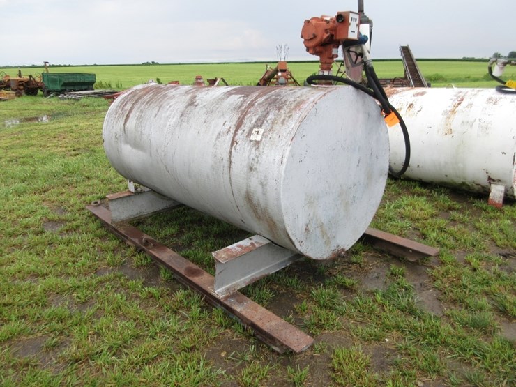 400-gal-fuel-barrel-on-skid-image-3