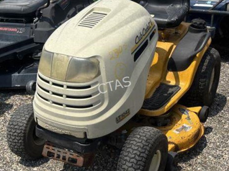 cub-cadet-lt1042-image-1