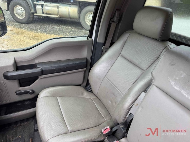 2017-ford-f250-xl-image-21