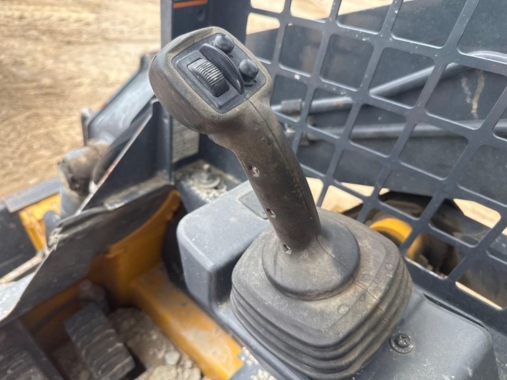 kubota-svl97-2-image-29