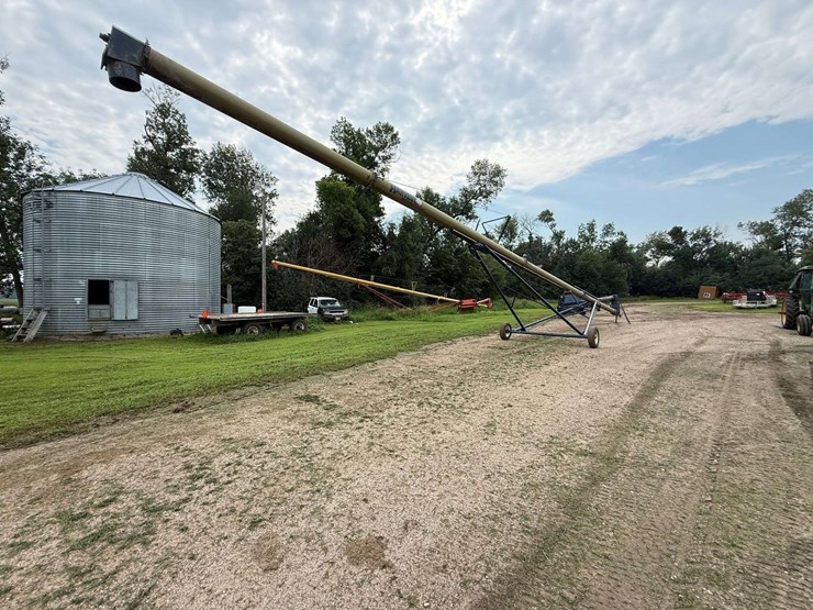 harvest-international-a1072-image-5