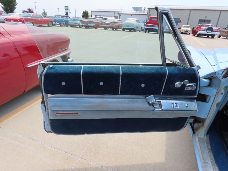 1967-cadillac-deville-convertible-image-9