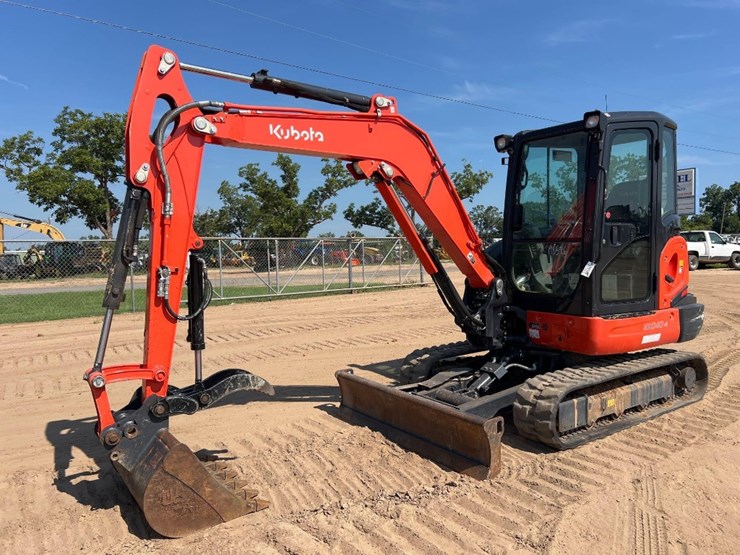 2022-kubota-kx040-4-image-8