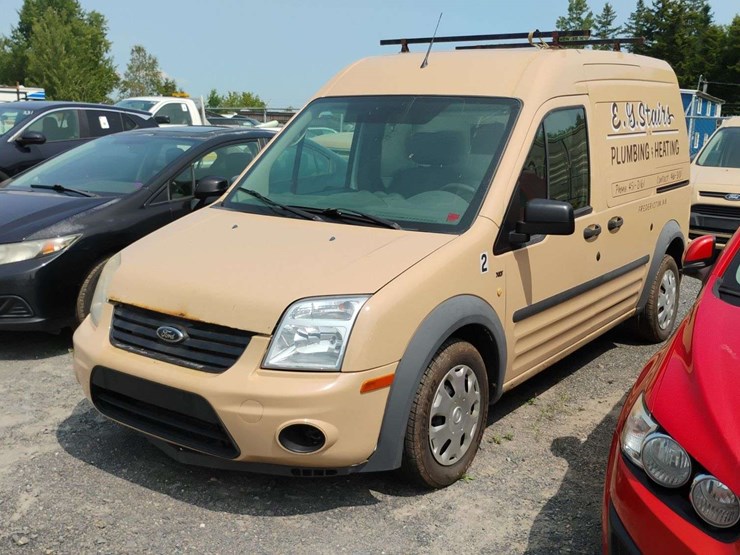 2013-ford-transit-connect-image-1