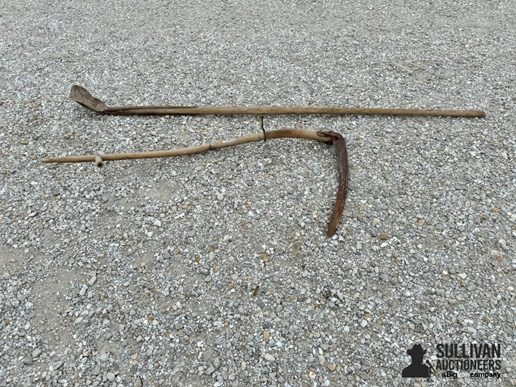 antique-spoon-&-scythe-hand-tools-image-8