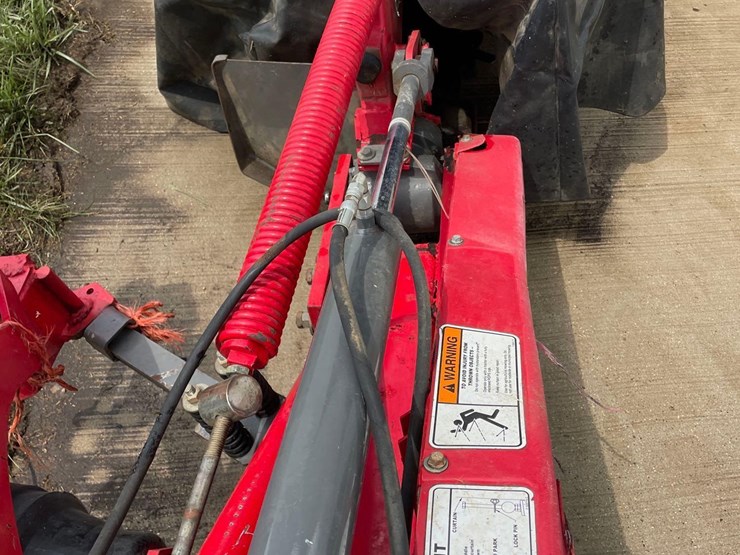massey-ferguson-1330-image-16