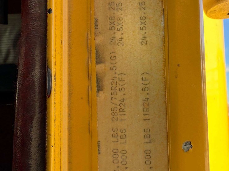1993-freightliner-fld112-image-47